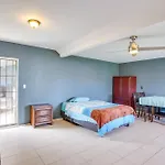 Stay And Play Wilmington Studio Near Parks